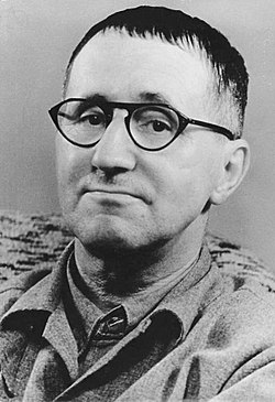 250px-Bertolt-Brecht